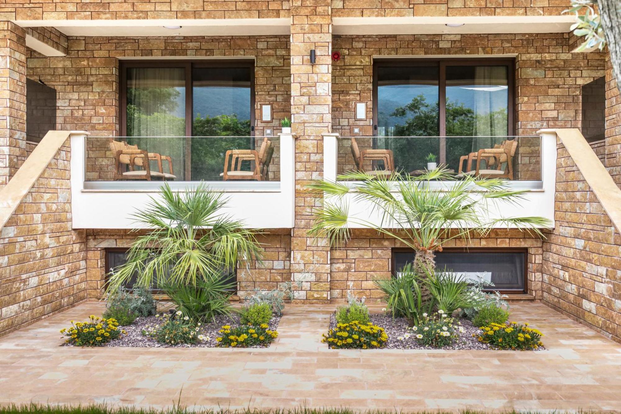 Porto Fino Apartment Asproválta Ngoại thất bức ảnh