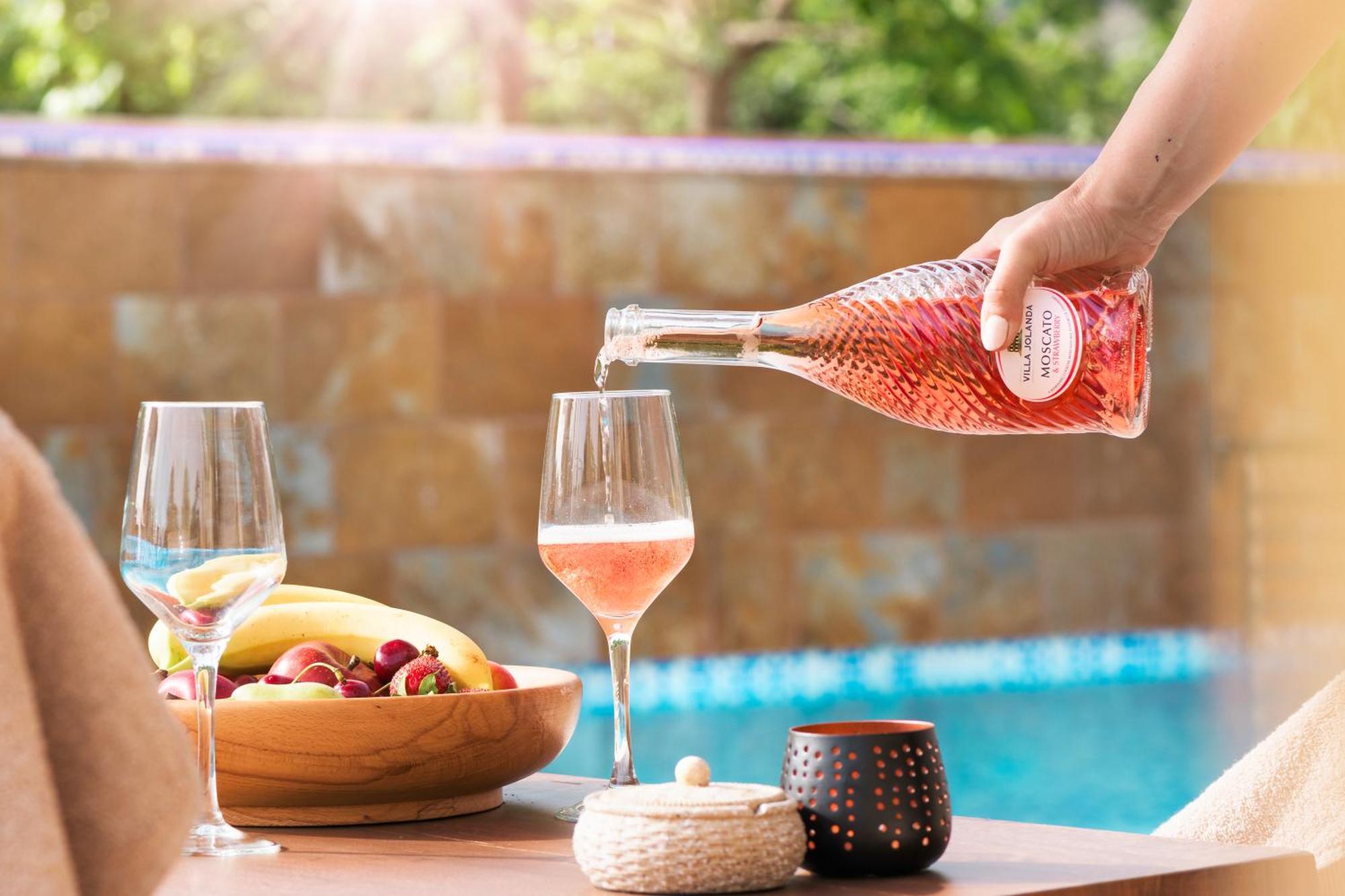 Porto Fino Apartment Asproválta Ngoại thất bức ảnh