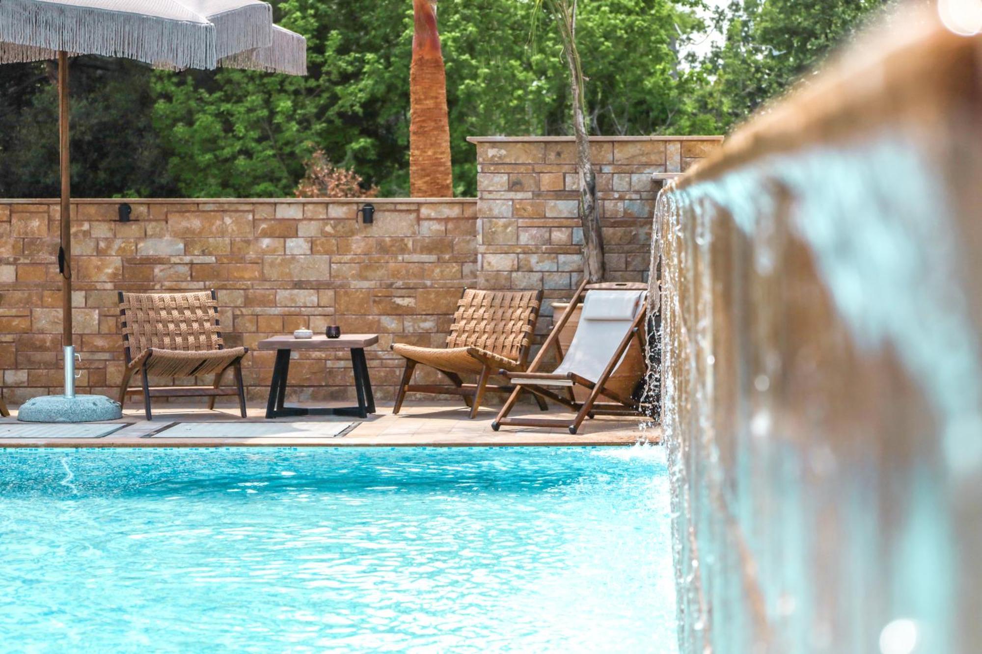 Porto Fino Apartment Asproválta Ngoại thất bức ảnh
